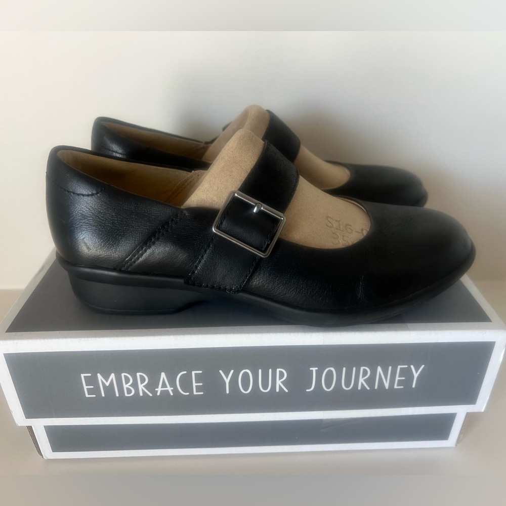Dansko Women's Black Mary Jane Clog Flats with Buckle